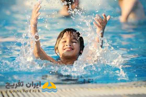 آموزش شنا در تبریز بانوان با مربی حرفهای